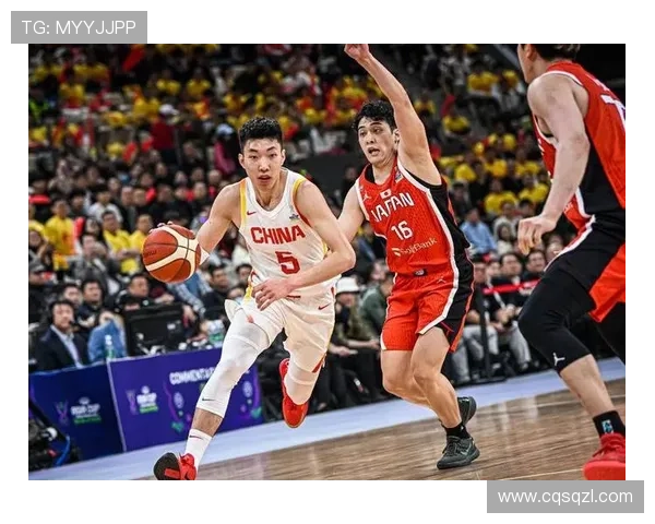 中国男篮迎战强敌,赛前阵容调整显新意,球迷期待全新表现 中国男篮迎战强敌,赛前阵容调整显新意,球迷期待全新表现