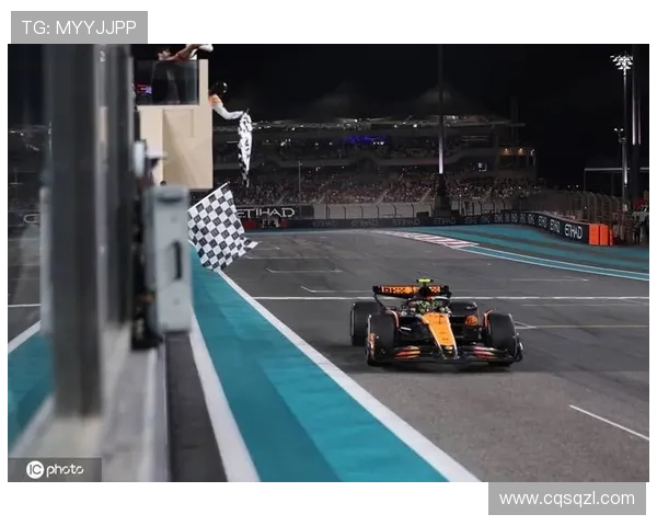 新赛季F1车队竞争加剧冠军争夺全面进入白热化关键阶段的紧张时刻 新赛季F1车队竞争加剧冠军争夺全面进入白热化关键阶段的紧张时刻