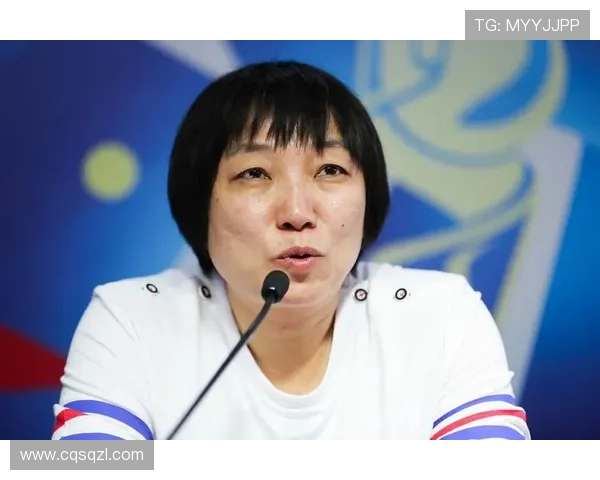 中国女足勇夺亚洲杯冠军 孙雯称赞球队顽强拼搏展现新时代风采